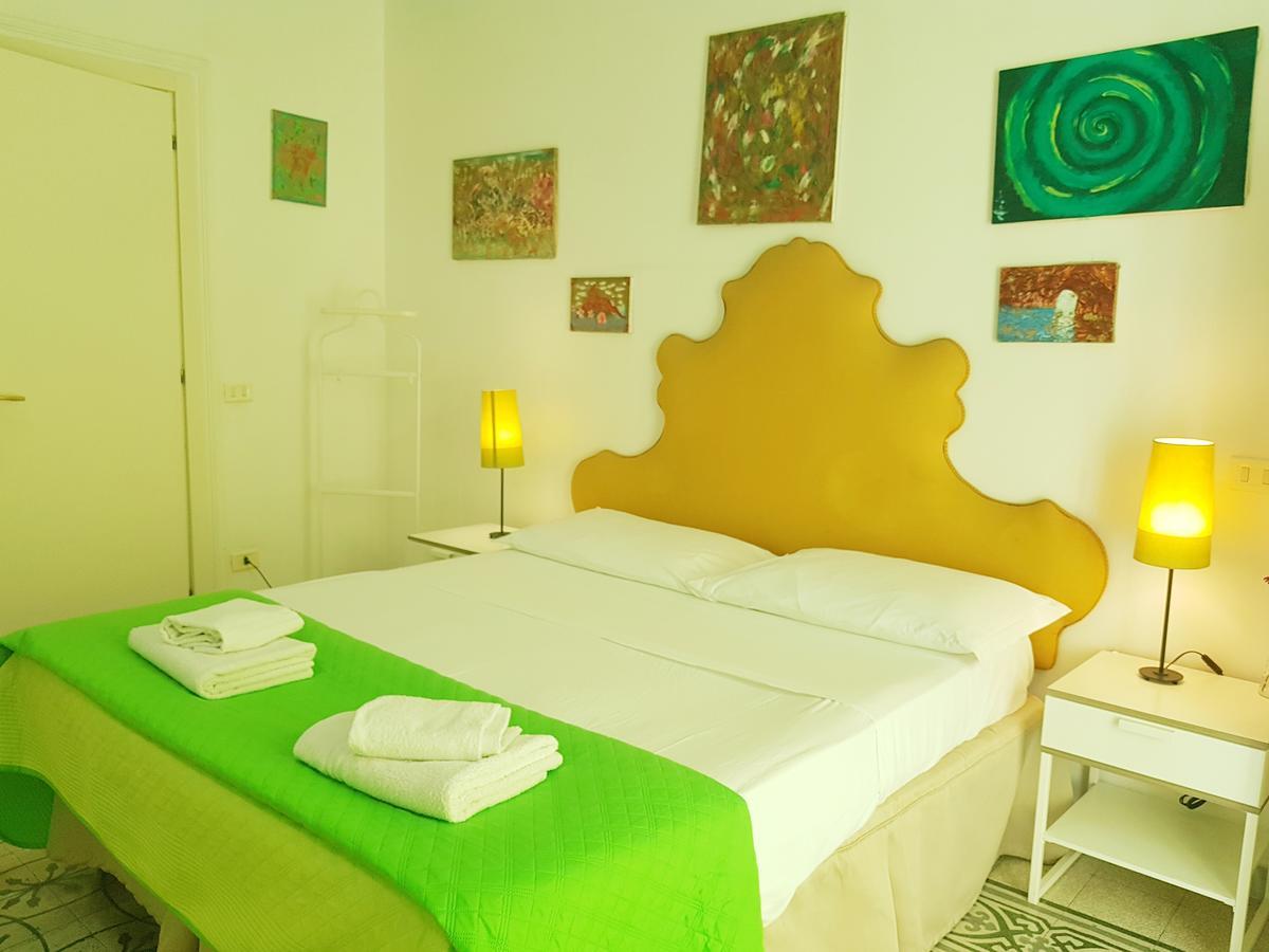 B&B Platamon Nápoles Exterior foto